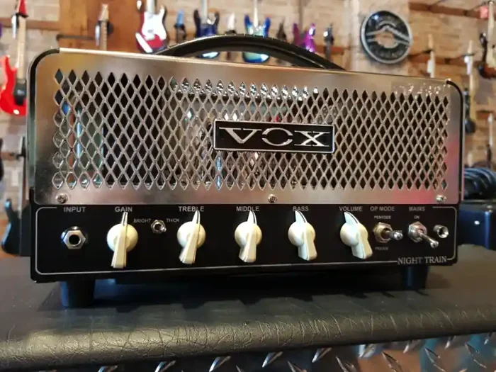 Acquista Ora Vox Night Train 15watt