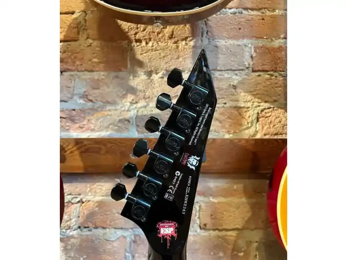 Affare Ltd Kirk Hammett White Zombie