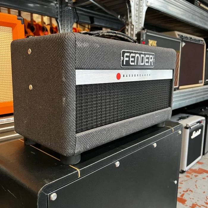 Fender Bassbreaker 007