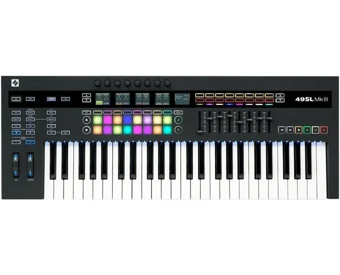 NOVATION 49SL MKIII TASTIERA CONTROLLER MIDI USB 49 TASTI SEMIPESATI + 16 PAD + 8 FADER + 8 ENCODER