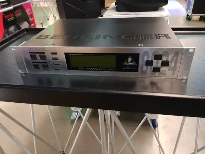 Offerta Lampo Behringer DSP 8024 Ultra-Curve Pro