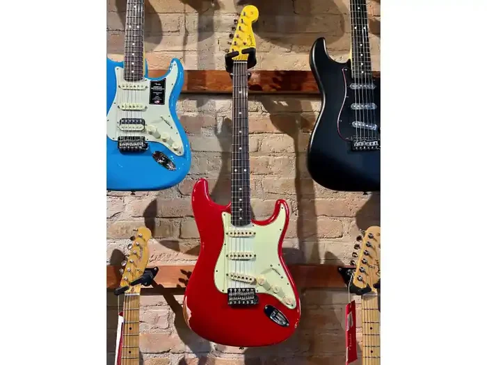 Vendita Finale Fender 60 Stratocaster Relic RW Seminole Red